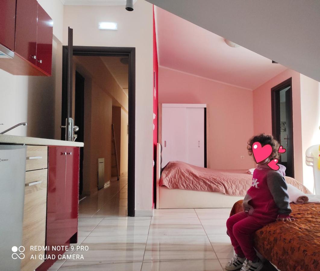 Hotel Louiza Paralía Chambre photo